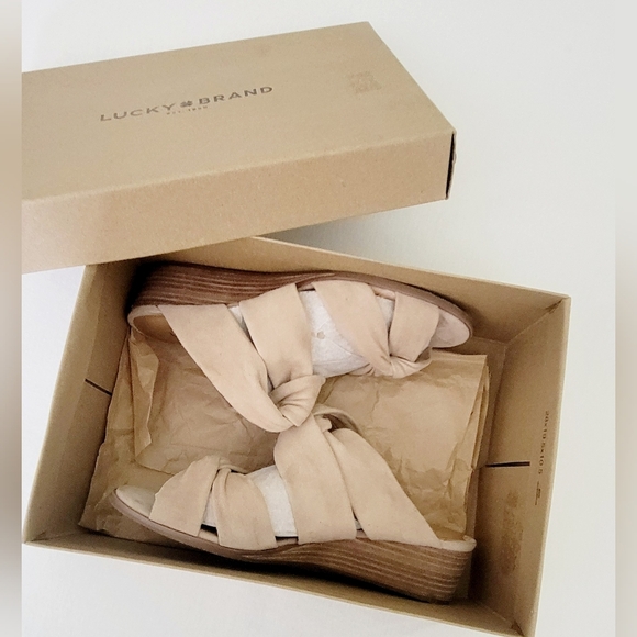 Lucky Brand Rhilley Laguna Brown Suede Wedge Heels Knotted Sandals 5.5 with Box - Picture 10 of 10